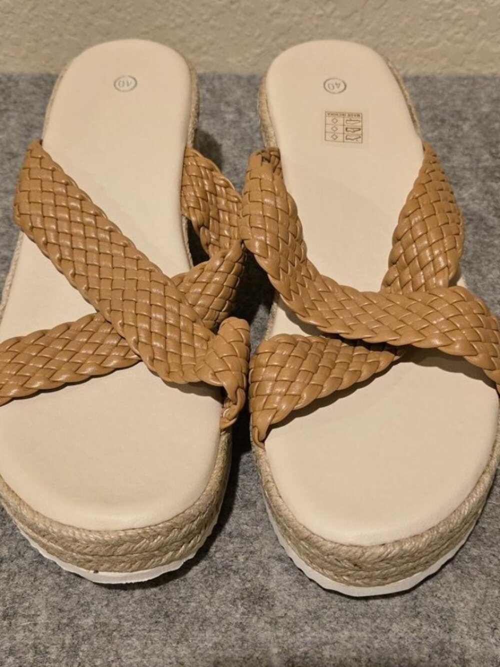 Women's Woven Criss Cross Slide Sandals Espadrille Jute Trim Sole Size 40 (US 7)